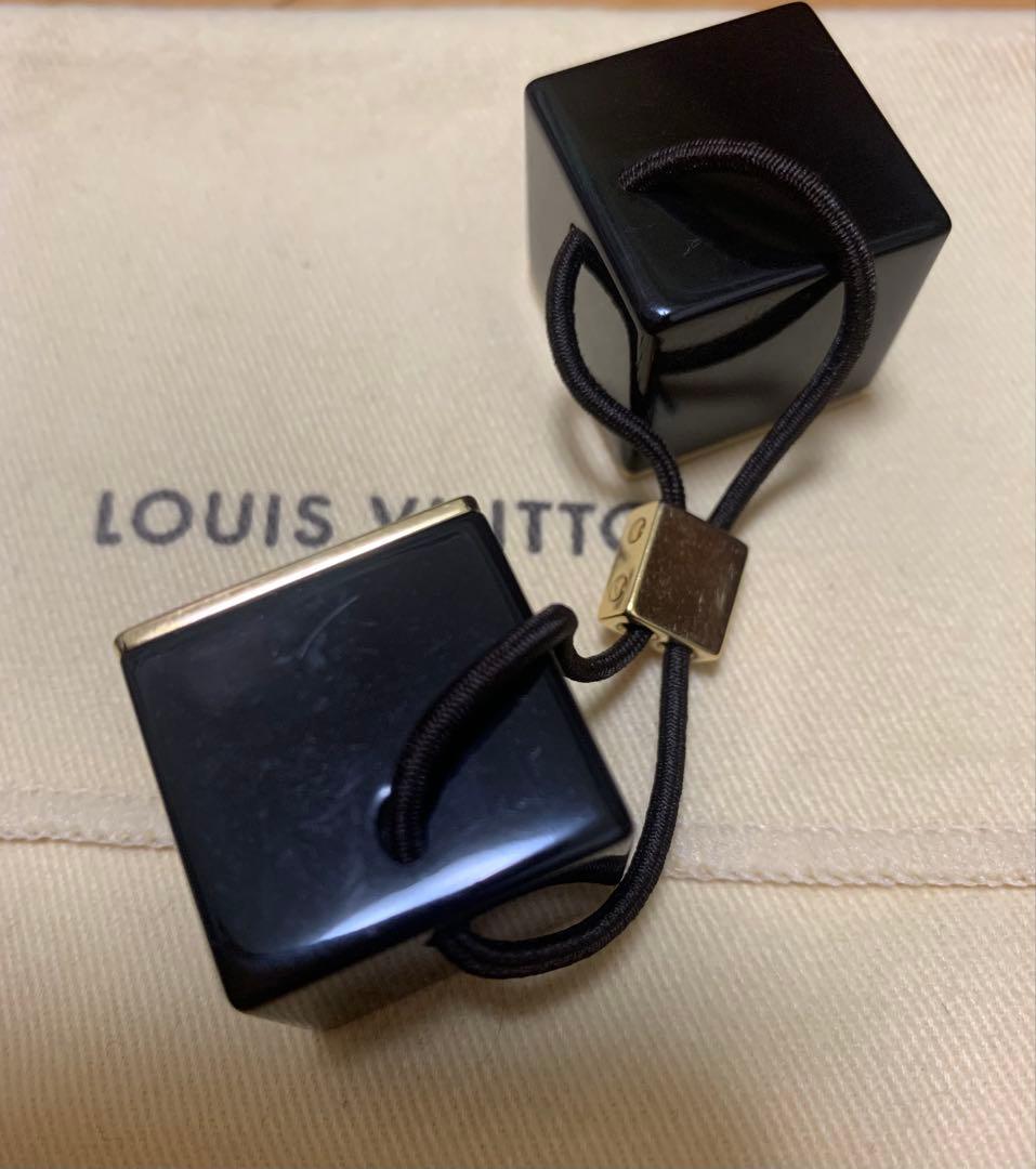 LOUIS VUITTON ヘアゴム キューブ ロゴ ブランド 2個セット