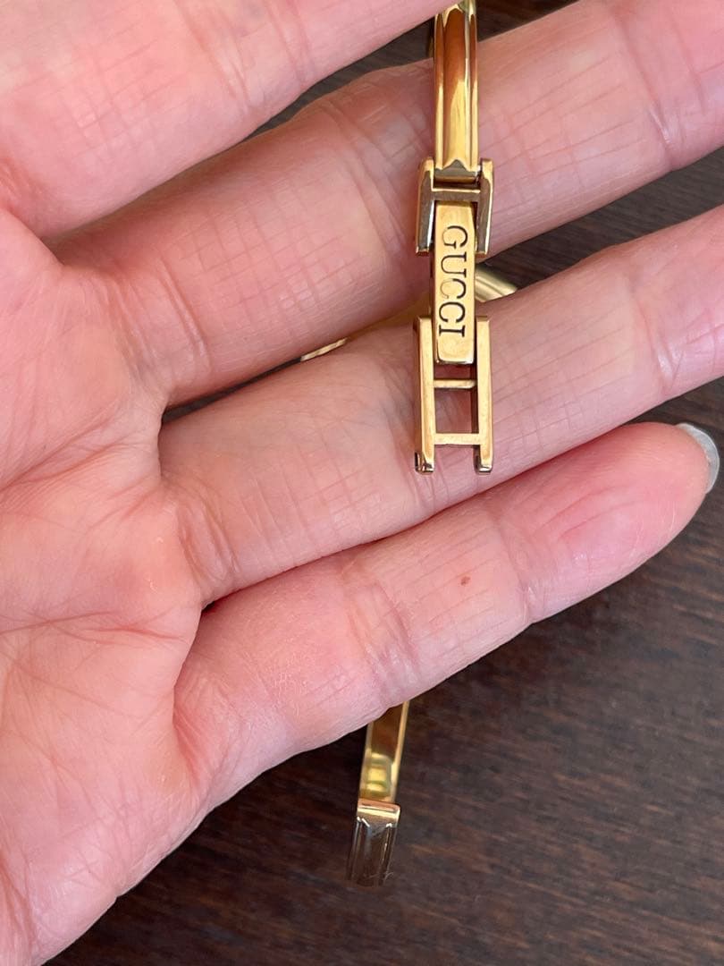 GUCCI バングル時計 替えバンド付き