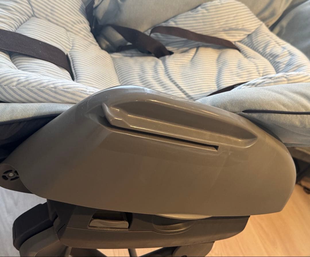 【美品】combi ハイローチェア ネムリラ 手動式 2021年購入品