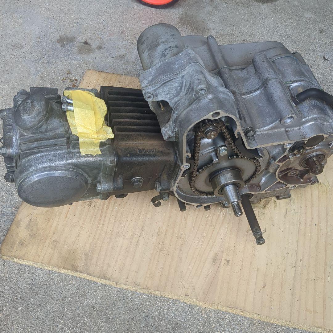 スーパーカブ90 カスタム ha02 エンジン