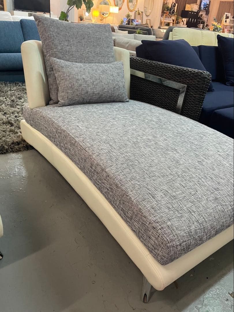 アルモニア　Bella curva カウチタイプ