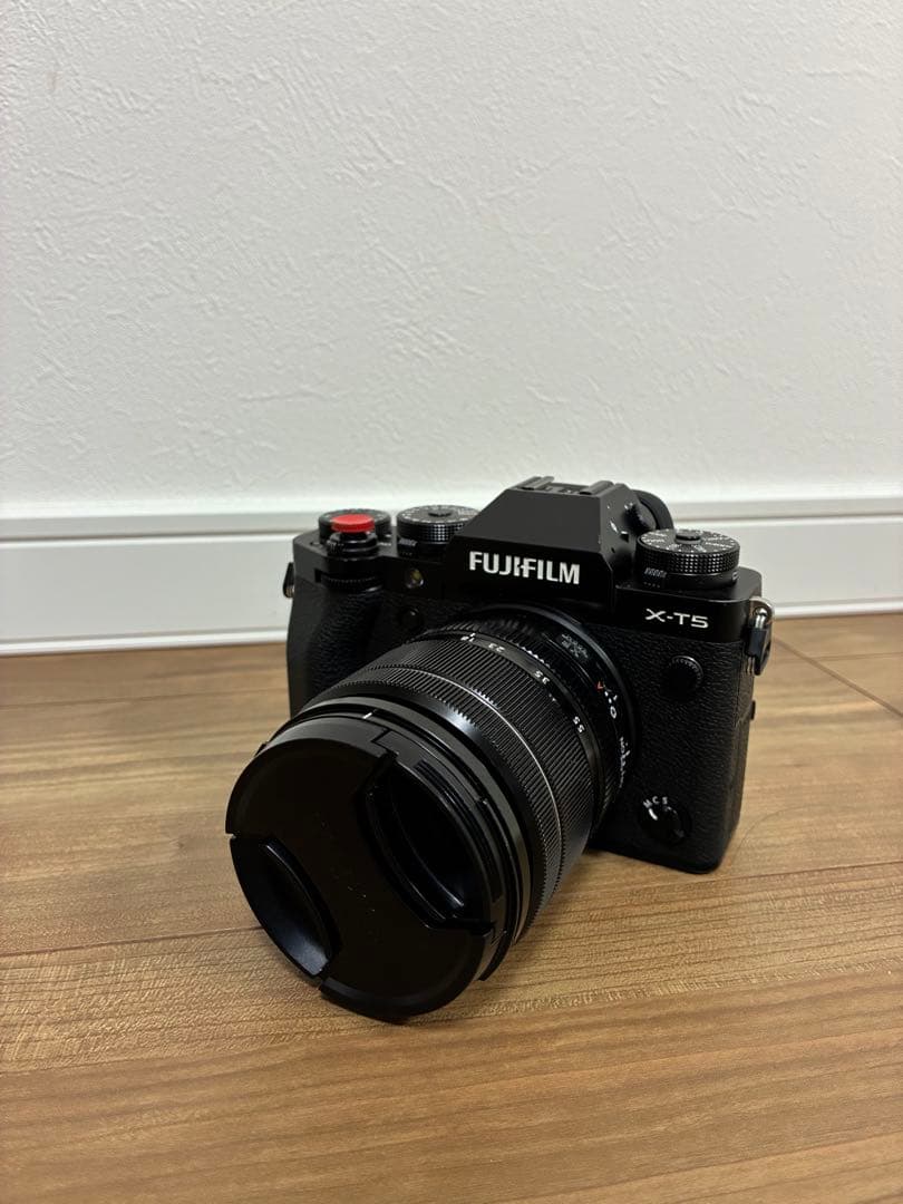 【Tony】FUJIFILM X-T5本体とXF18-55mmレンズセット