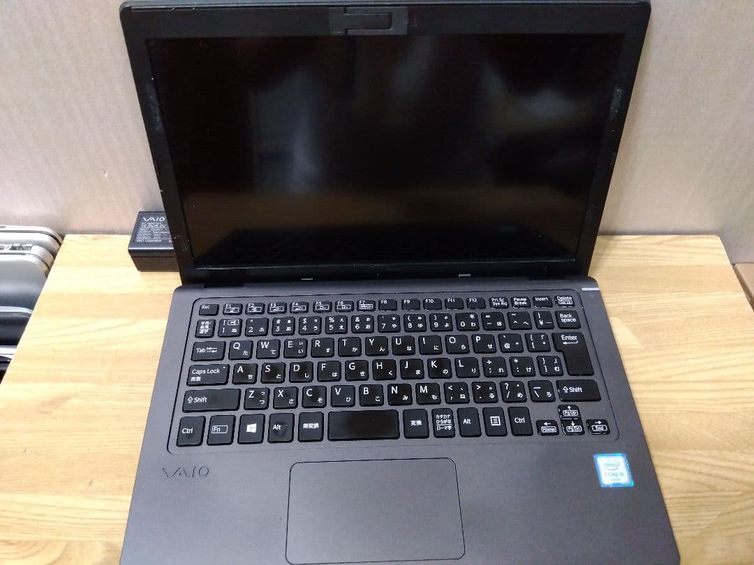 グレーなVaio 256Gb VJS111D i5-6200U SSD256gb
