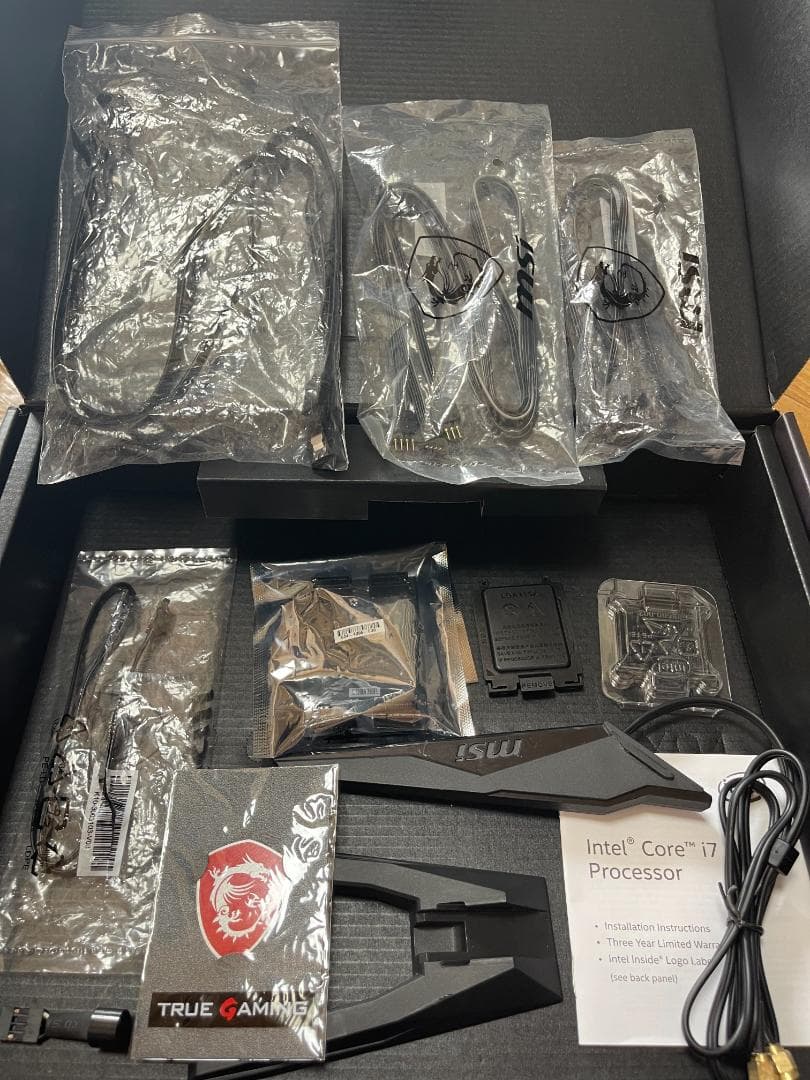 i7-9700K ＆ MSI MPG Z390 セット