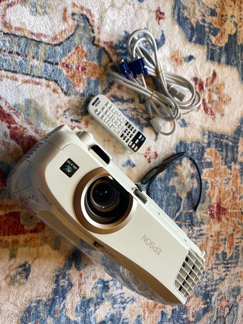 美品 EPSON プロジェクター EH-TW5350 581時間 3Dメガネ