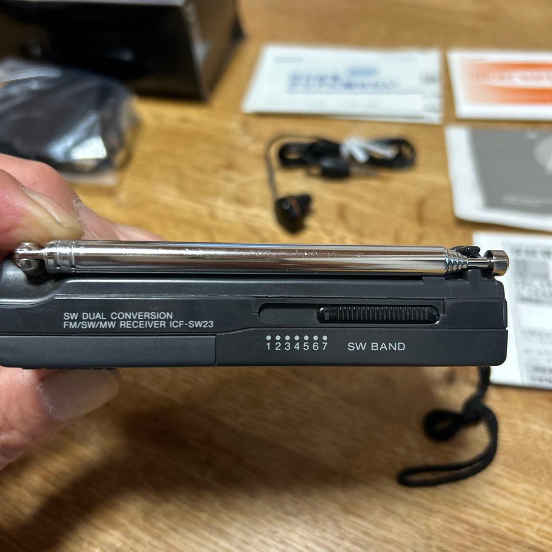 日本製ソニーワールドバンドレシーバー　ICF-SW23 BCL 短波ラジオ