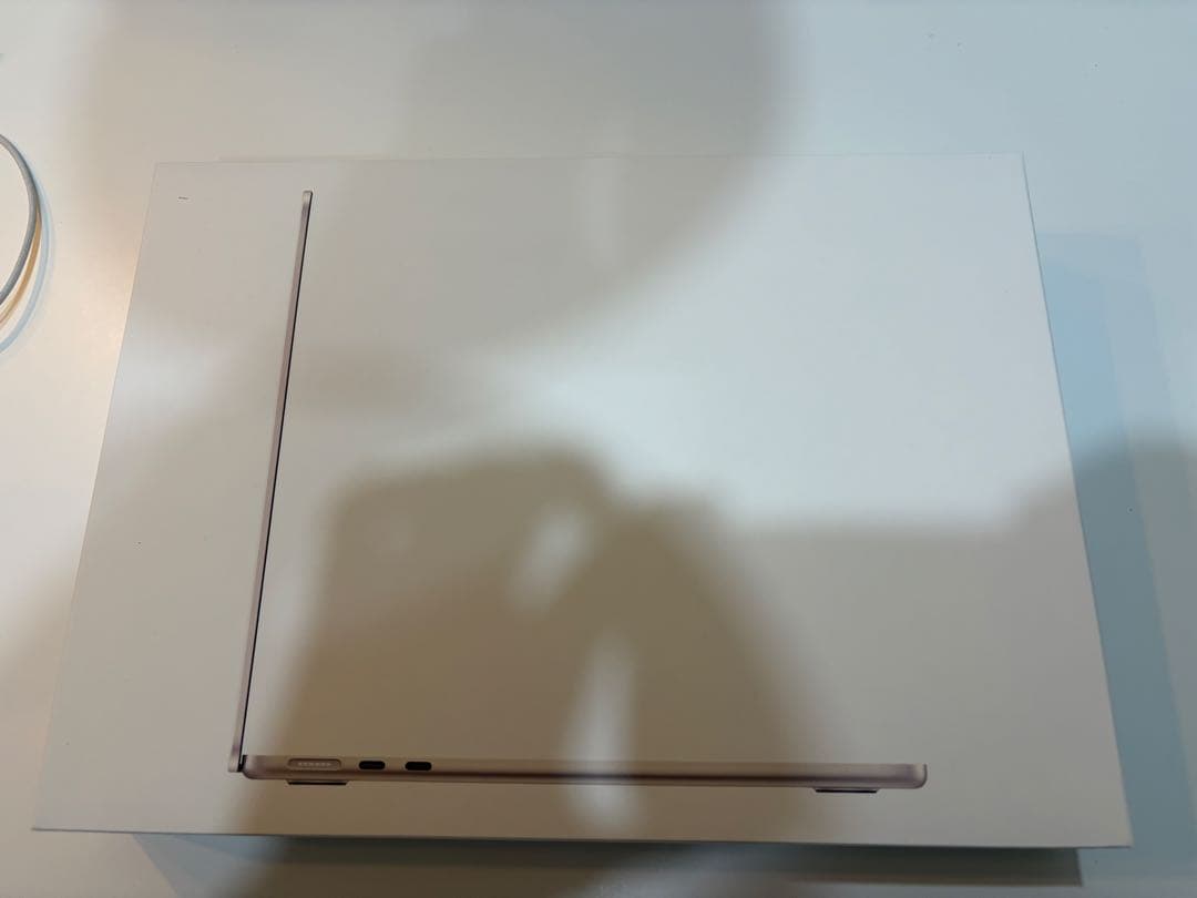 M2 MBA 13.6 /8C CPU:GPU/16GB/512GB/USキー