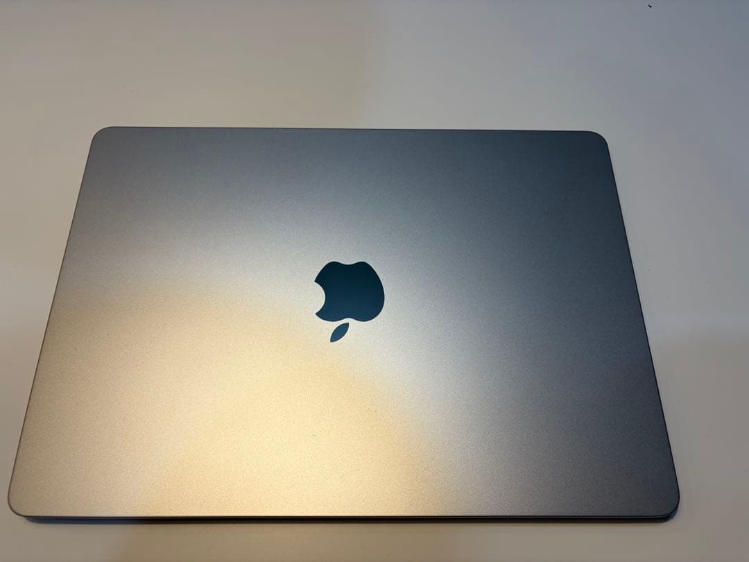 M2 MBA 13.6 /8C CPU:GPU/16GB/512GB/USキー