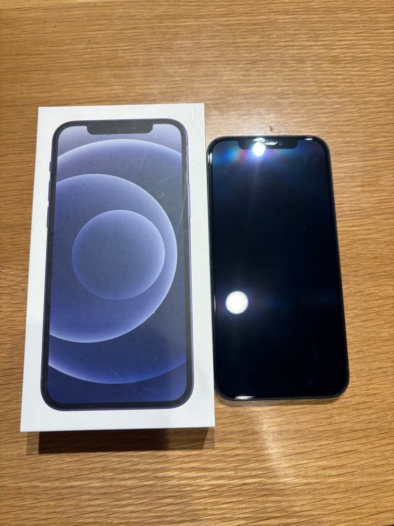 美品　iPhone 12 64GB 箱付き　ブラック　SIM