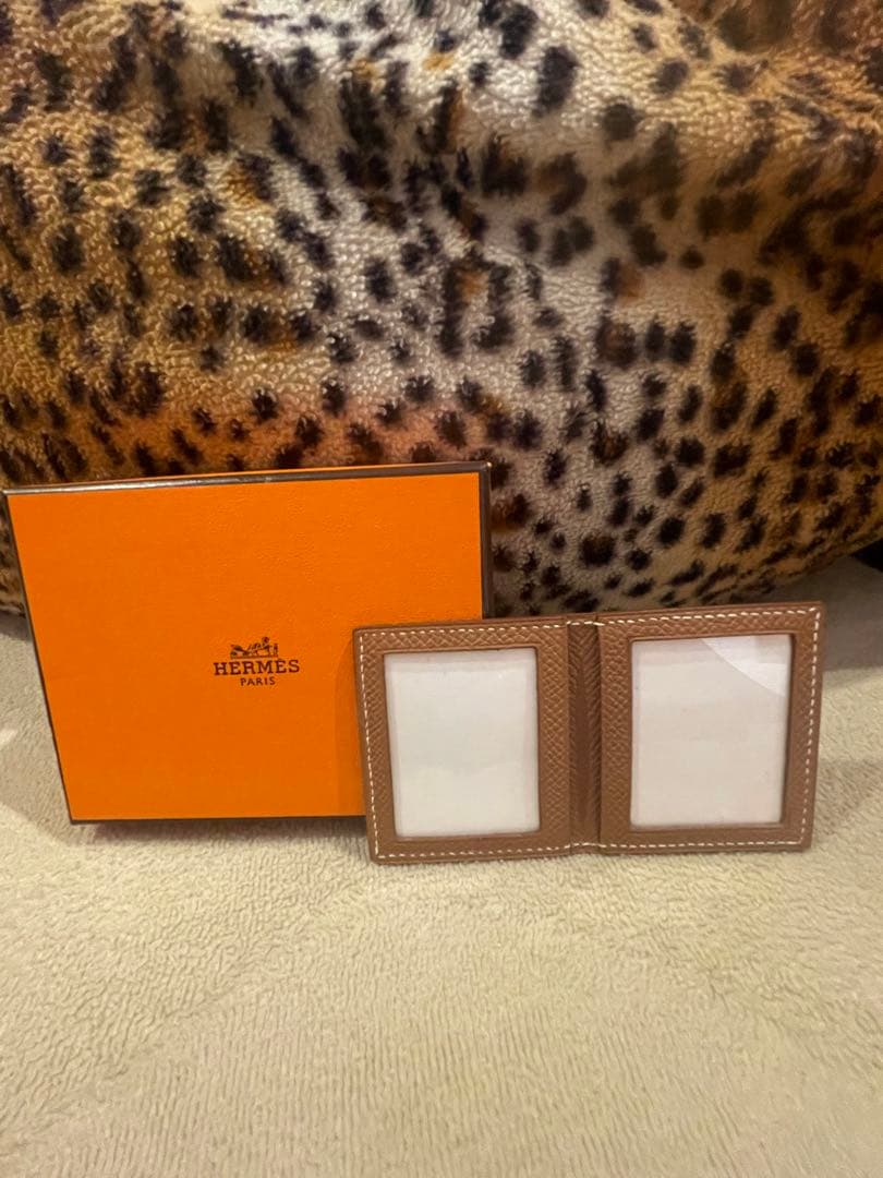 エルメスS ゴールド レザー フォトフレーム 二つ折り