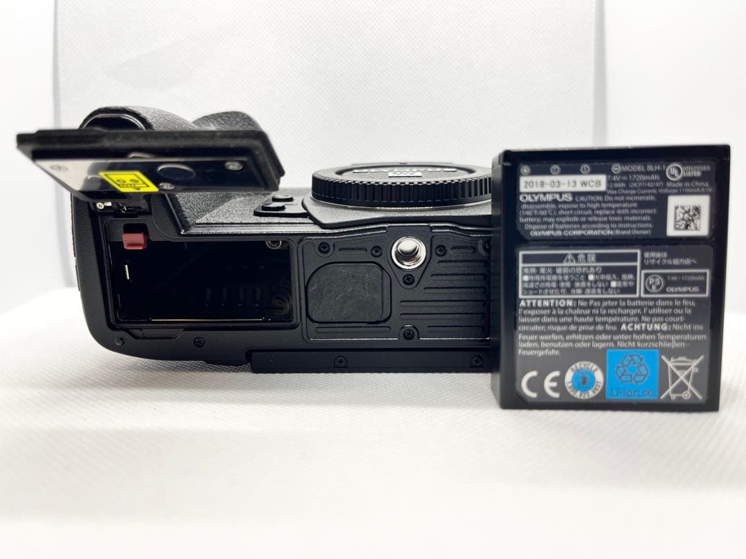 ショット8320回OLYMPUSOM-DE-M1 Mark IIIバッテリー2個