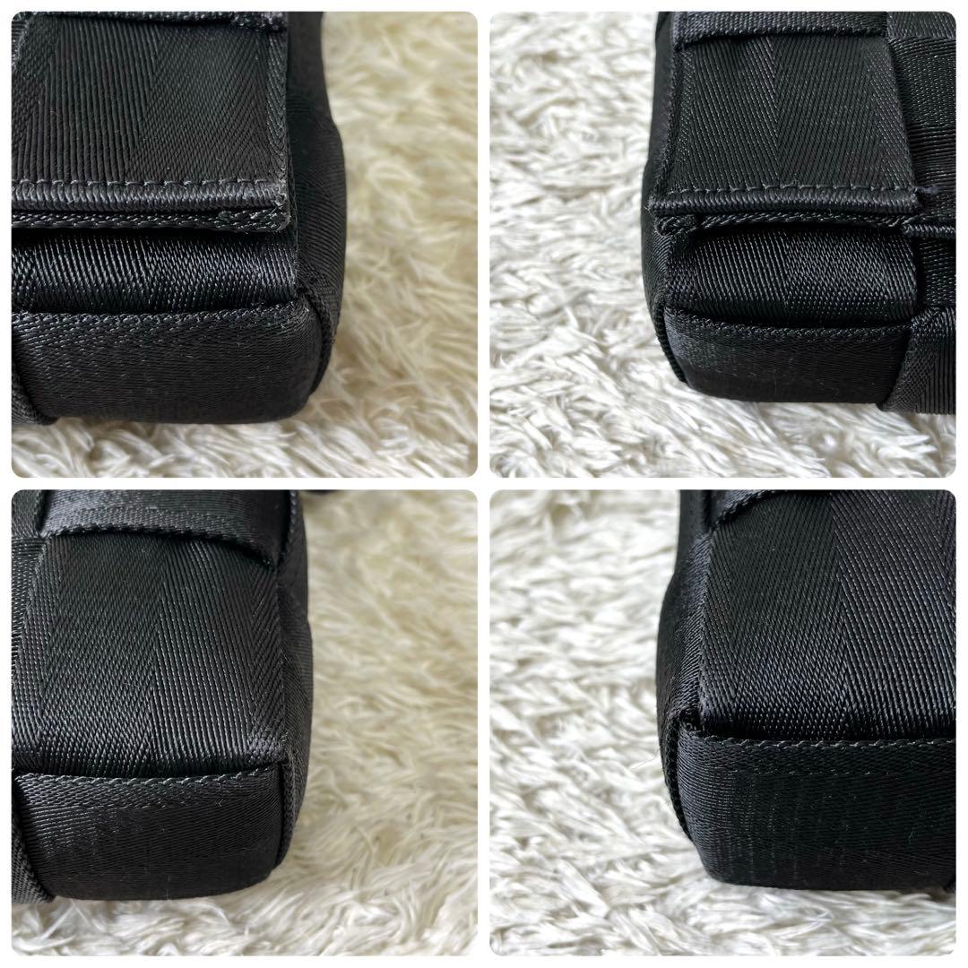 ボッテガヴェネタ　ショルダーバッグ　カセット　ナイロン　黒　ブラック　メンズ