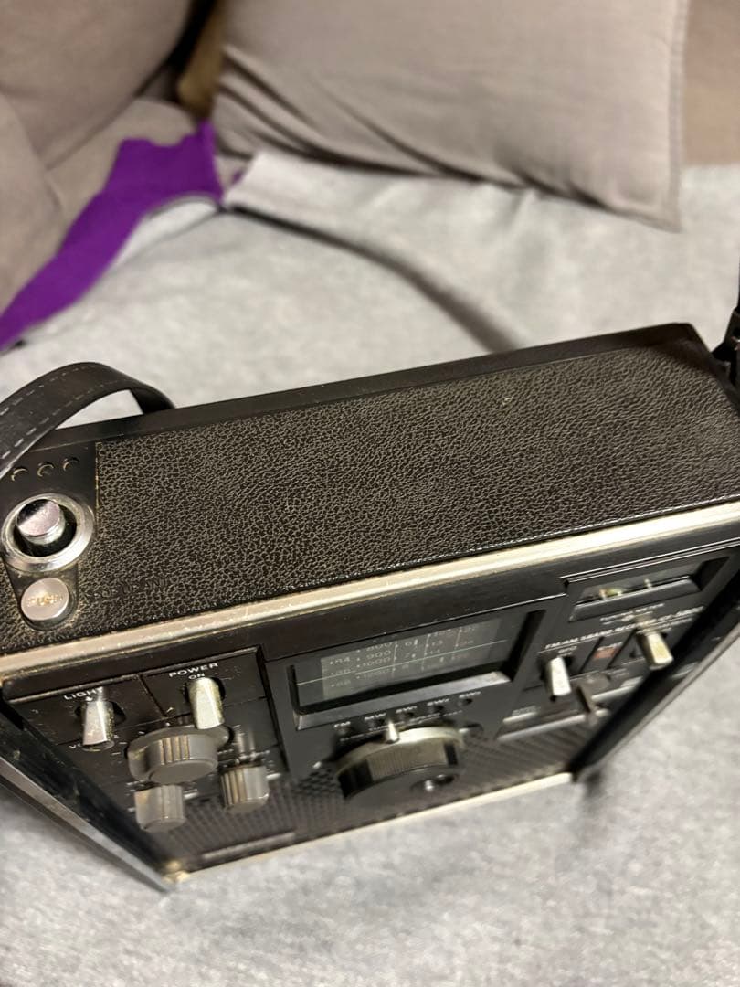 SONY ラジオ　ICF-5800 電池　付属品なし　ジャンク品　昭和レトロ