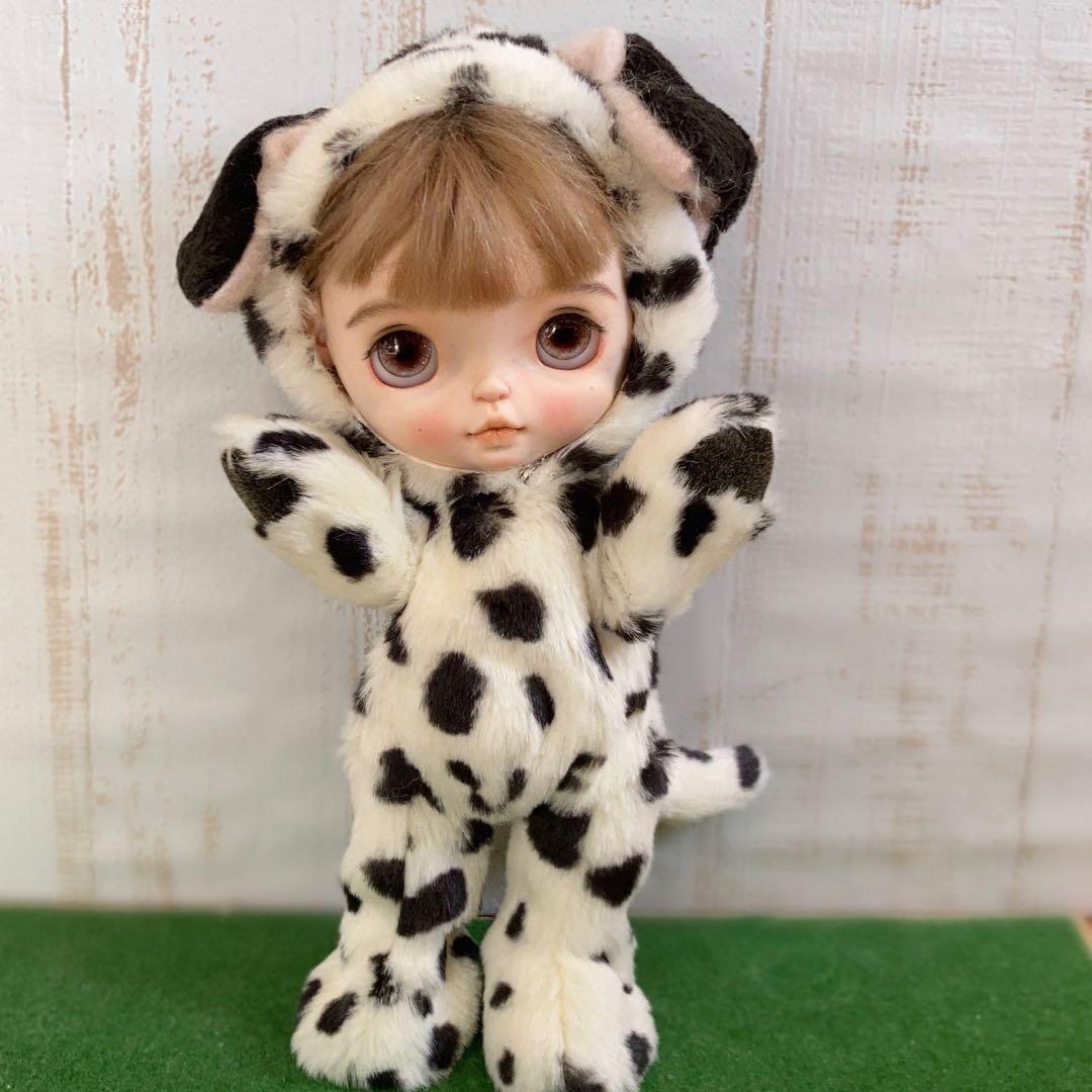 〈うさこ〉ブライスアウトフィット