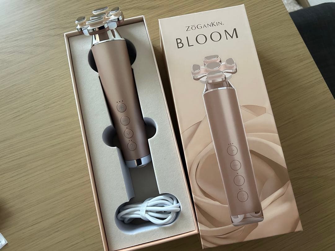 ZOGANKIN BLOOM 美顔器