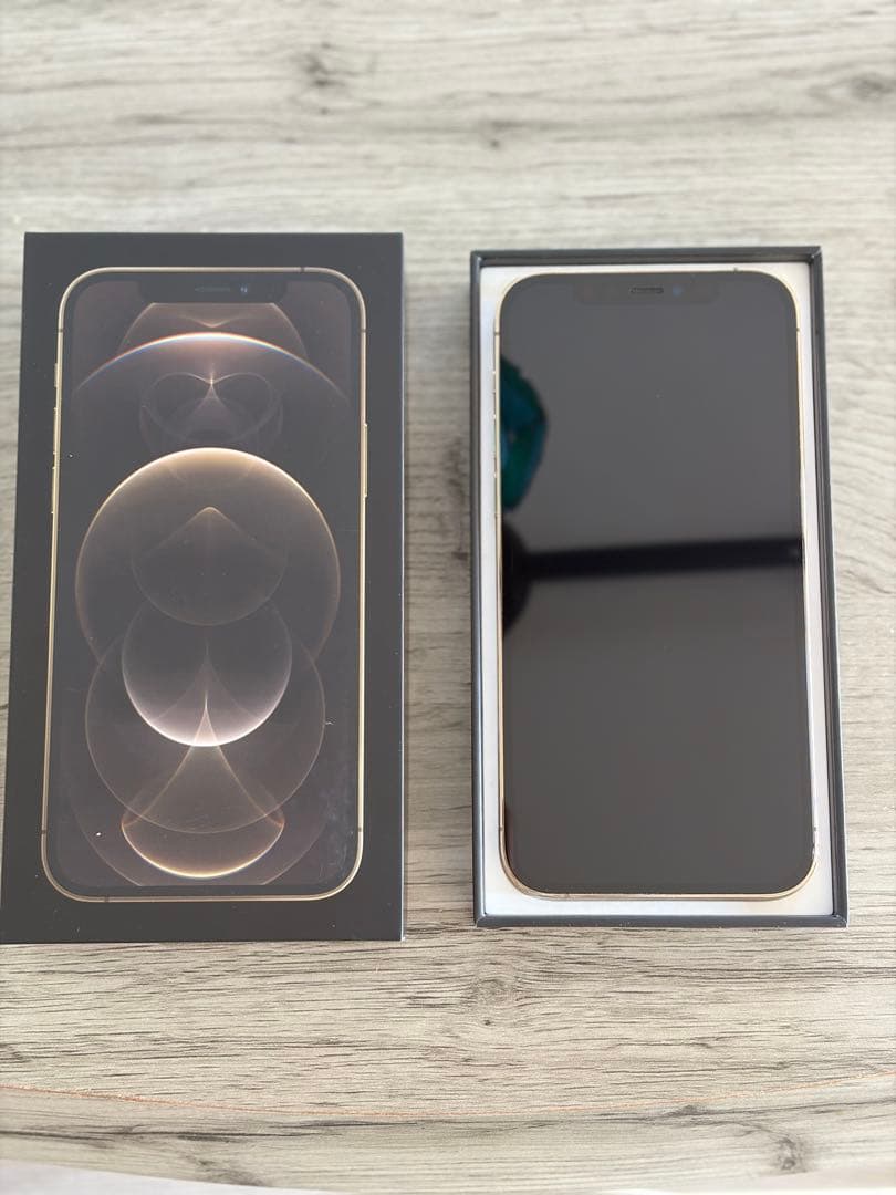 Apple iPhone 12 Pro ゴールド 本体　256GB