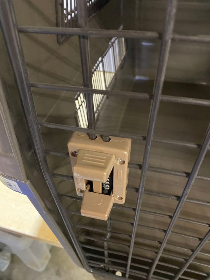 R ∞　アイリスオーヤマ　大型犬用キャリー ATC-870 通気口付き