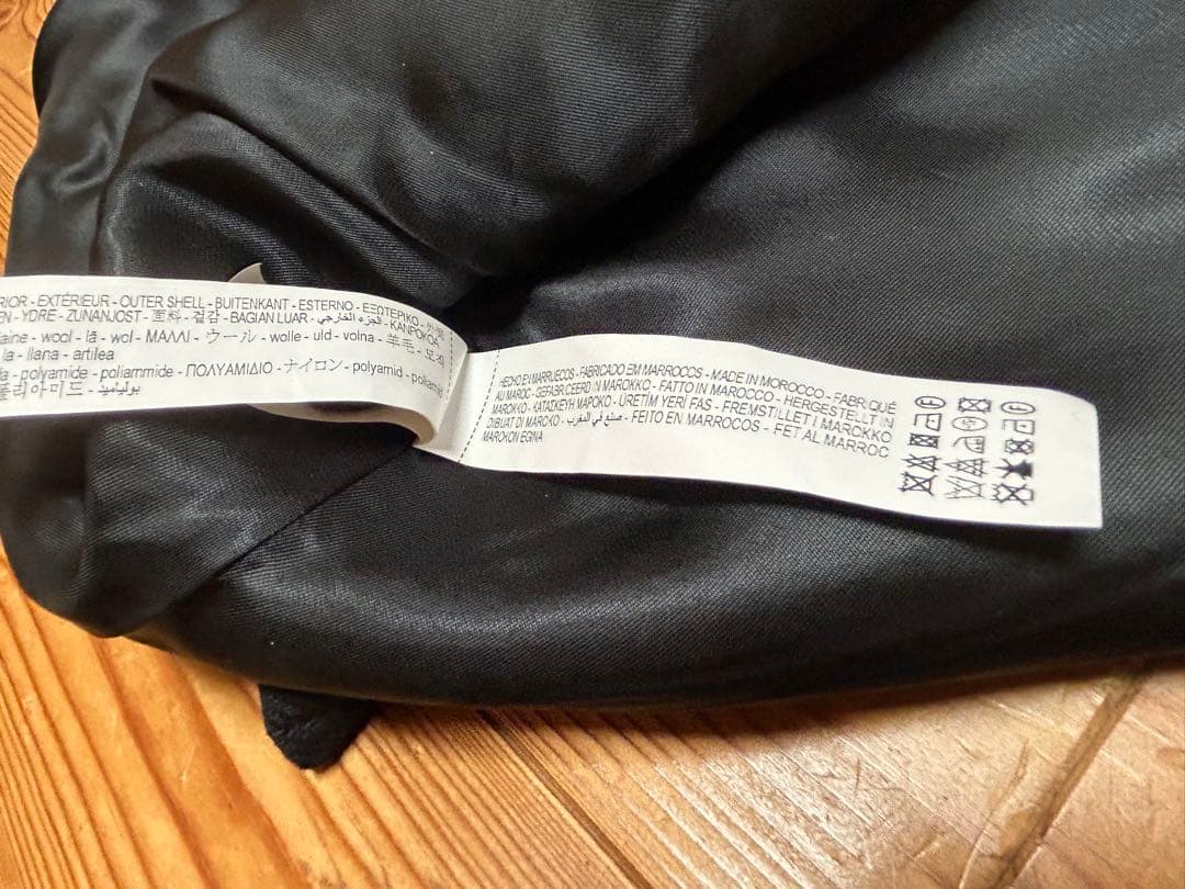 ★期間限定★美品　ZARA／クロップド MANTECOウールコート　／黒／M-L