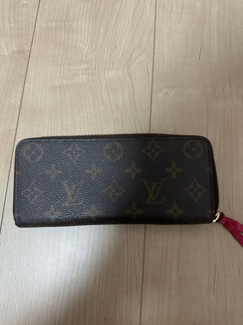 Louis Vuitton モノグラム
