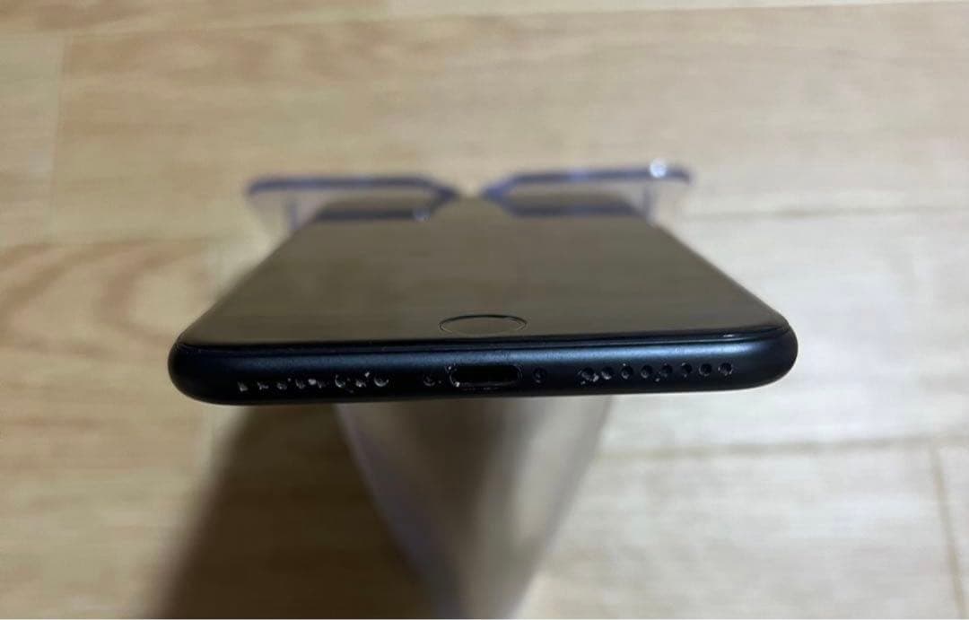 美品 Iphone7 Plus 128GB Black バッテリー100%