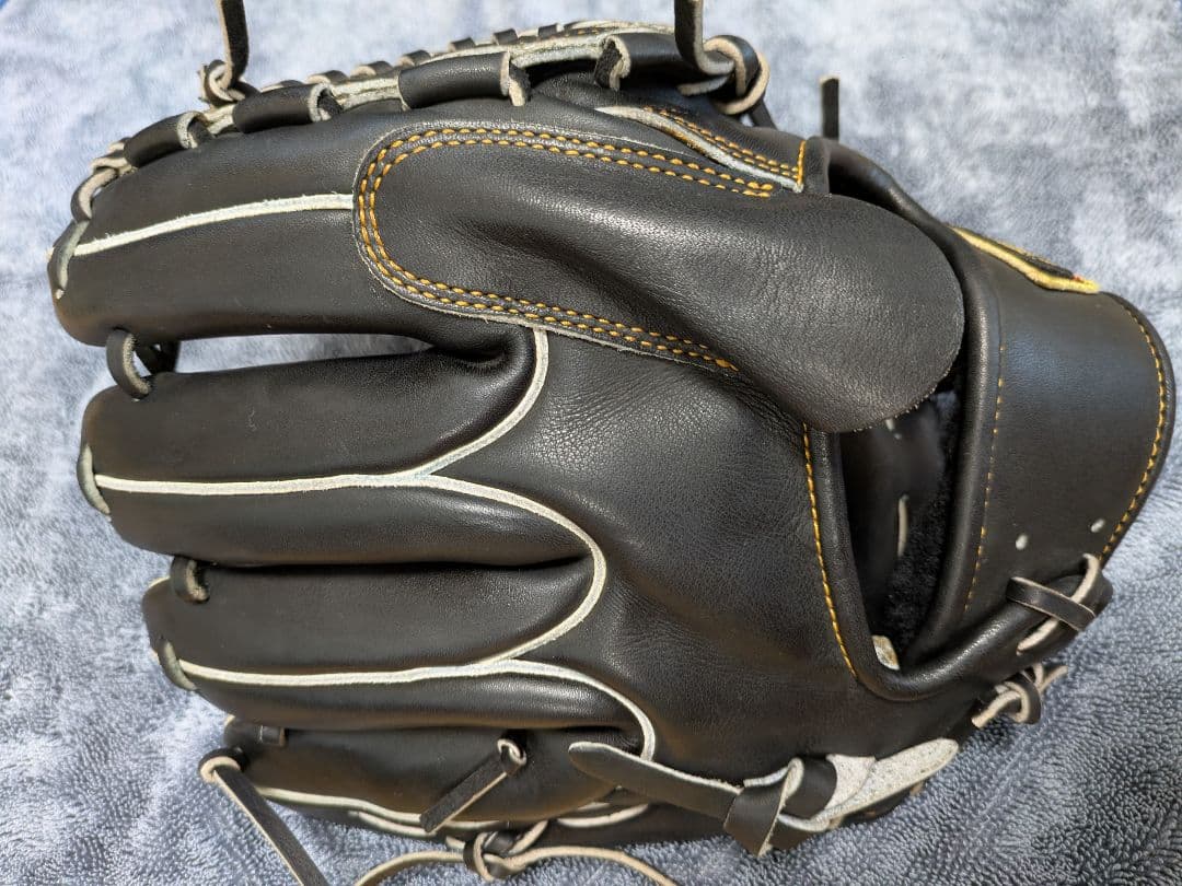 ZETT ゼットプロステイタス 投手　ピッチャー　軟式グローブ中古