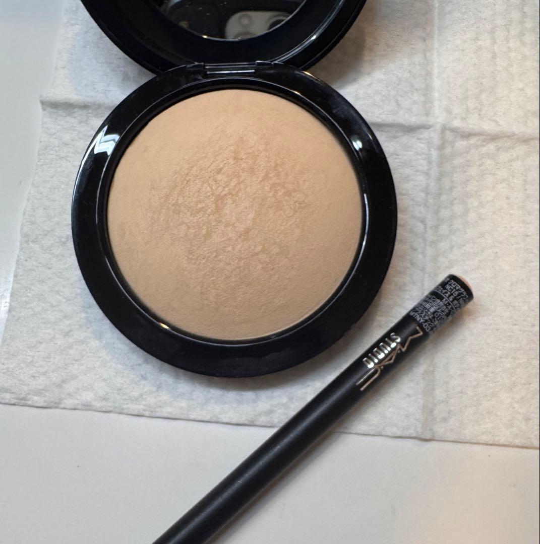 M·A·Cミネラライズ【ライトプラス】＆スタジオクロマ【NC15/NW20】