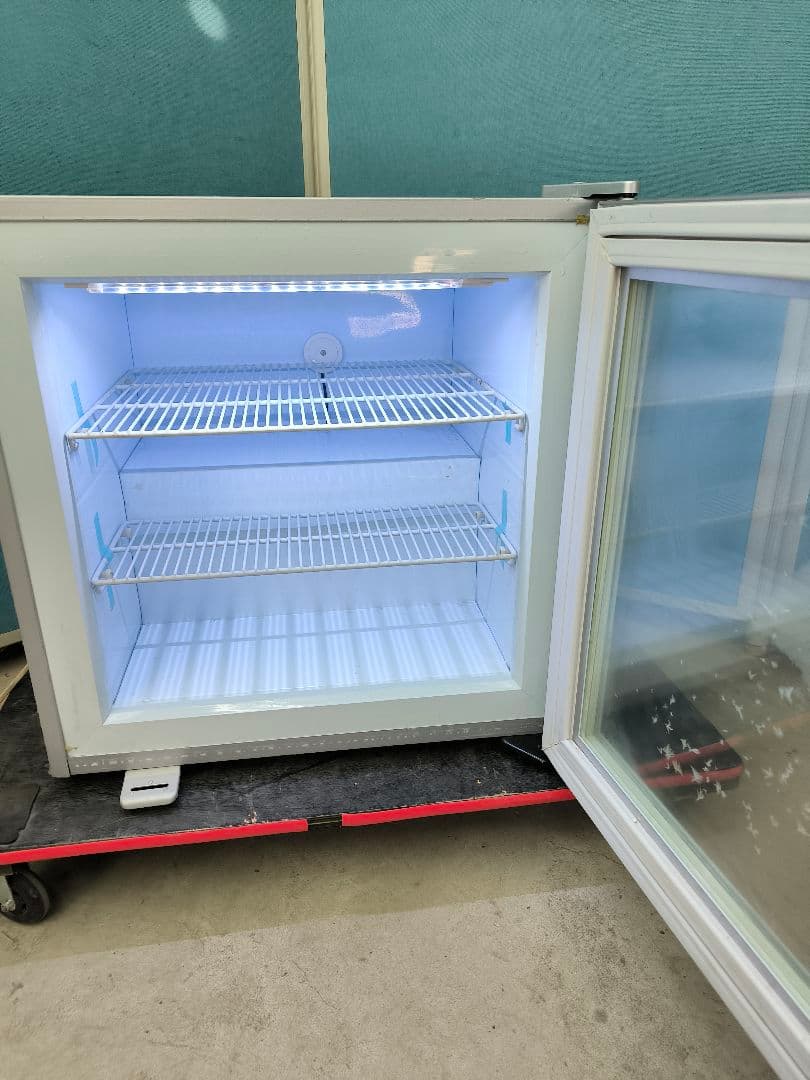 ディスプレイ冷凍庫 55L LEDライト ガラス扉 前開きフリーザー 　SD55