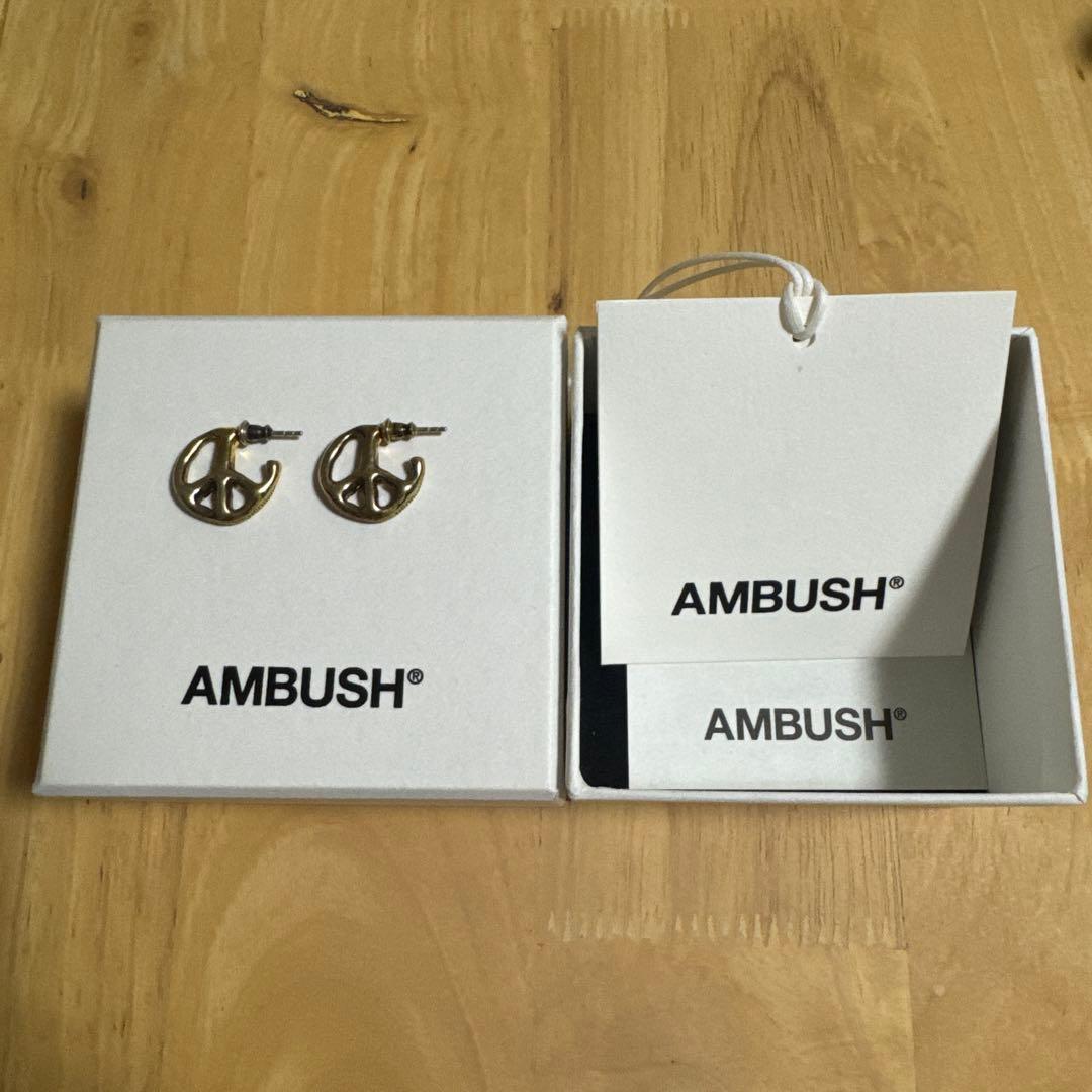 【AMBUSH】PEACE EARRING GOLD