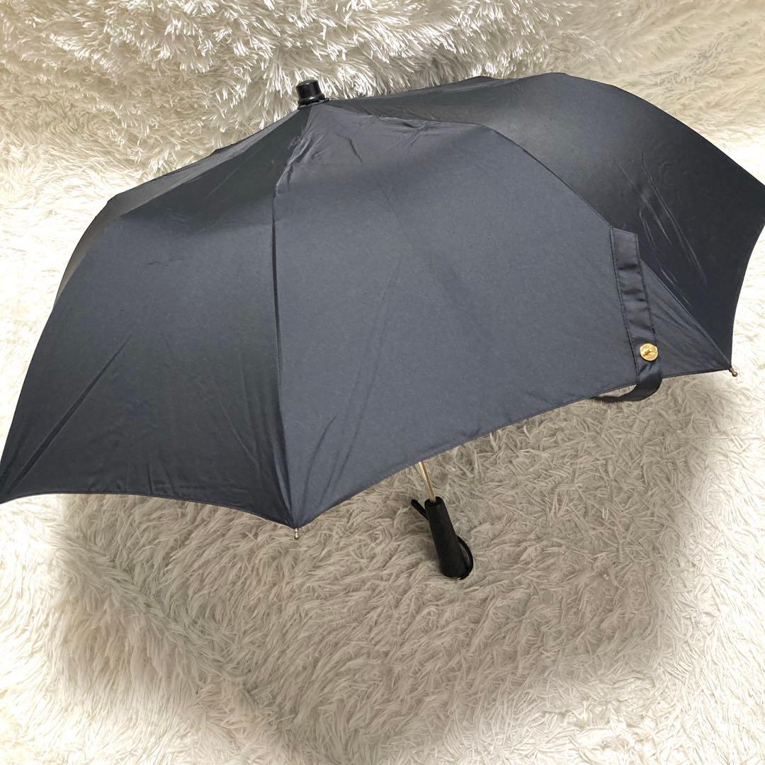 美品✨シャネル　折り畳み傘　マトラッセ　チェーンショルダーケース　ターンロック