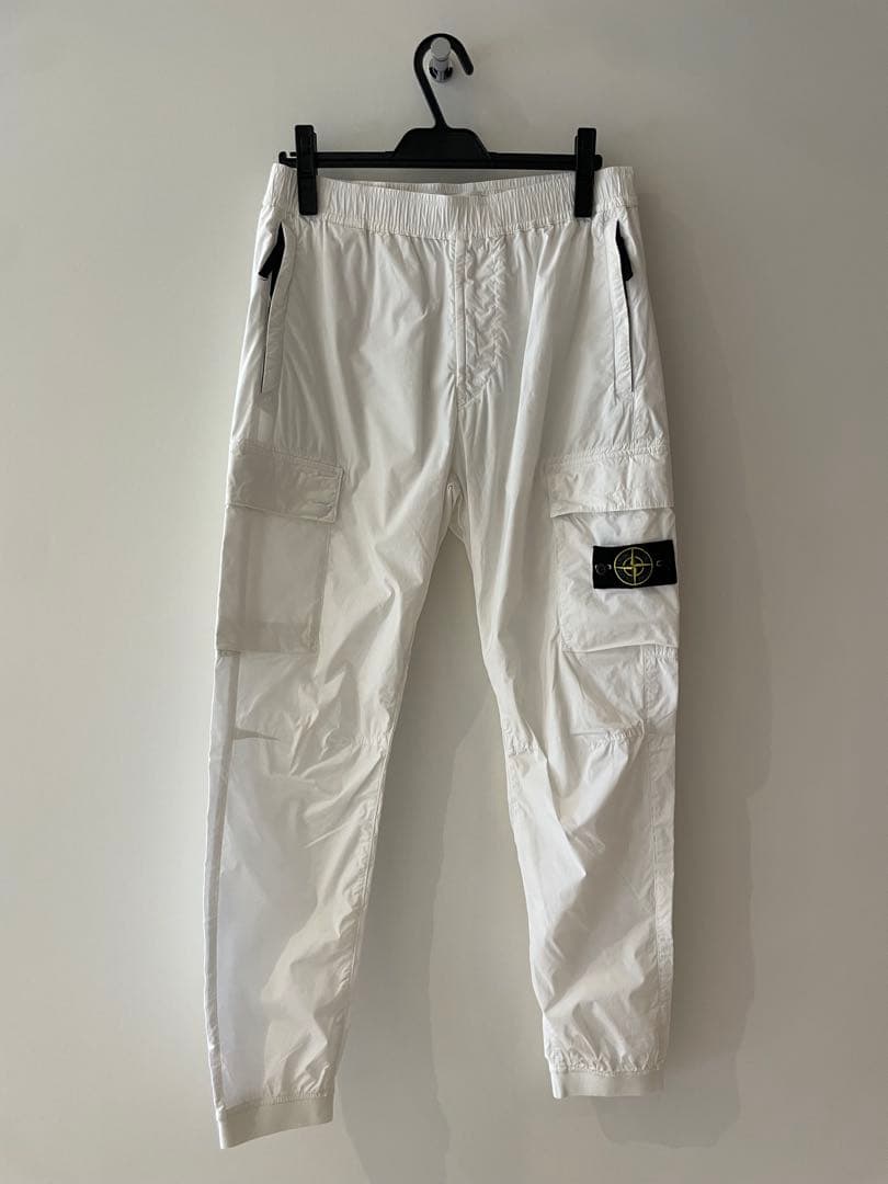 お値下げ‼️ストーンアイランド.パンツ.Ｗ33.美品