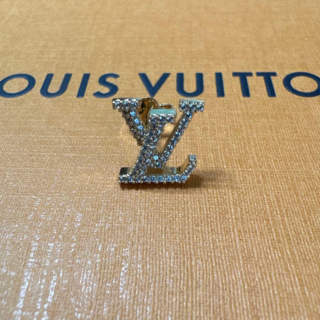 ヴィトン☆ピアス片耳（ゴールド）