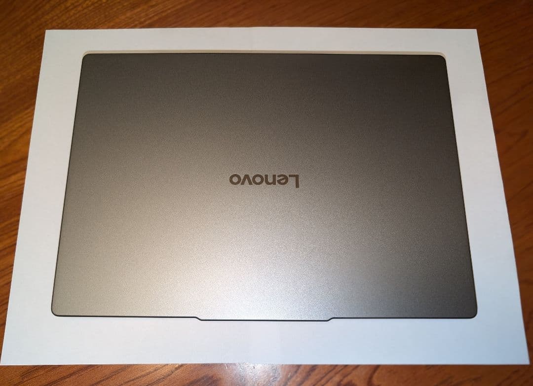 Lenovo IdeaPad Slim 3 gen10ルナグレーメーカー保証付き