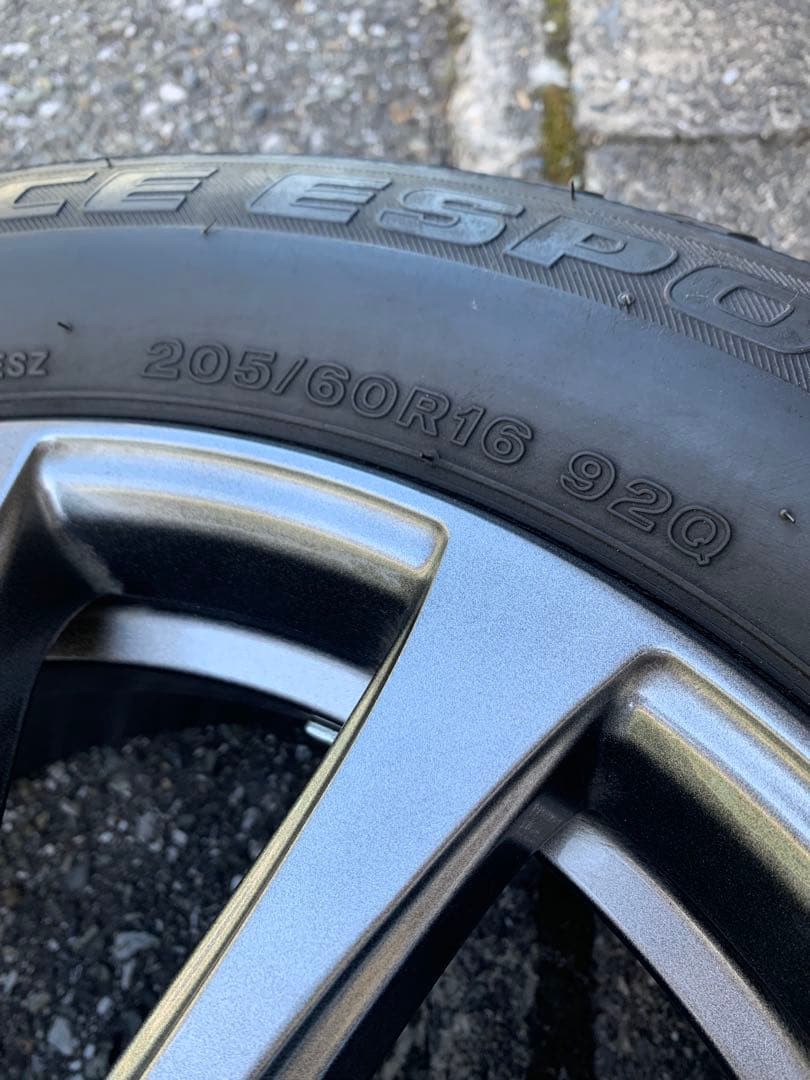 EuroSpeed 205/60R16 スタッドレスタイヤ・ホイール4本セット