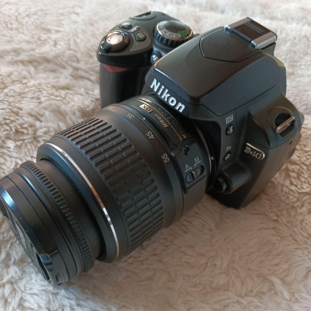 Nikon D40デジタル一眼レフ 18~55ミリ標準ズームセット[極美品]