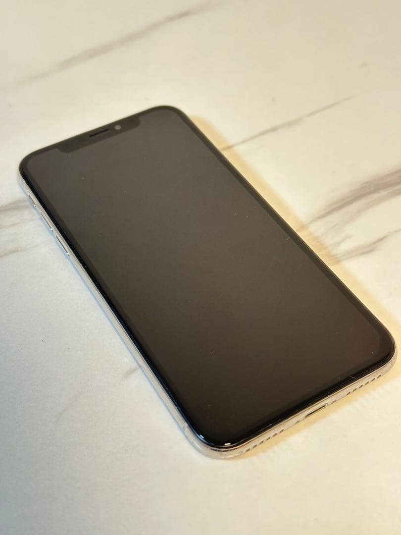 Apple iPhone X シルバー 256GB SIMフリー 初期化済