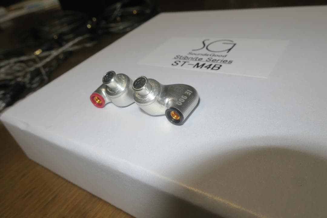 ゼンハイザー Sennheiser イヤホン IE 900と追加リケーブル