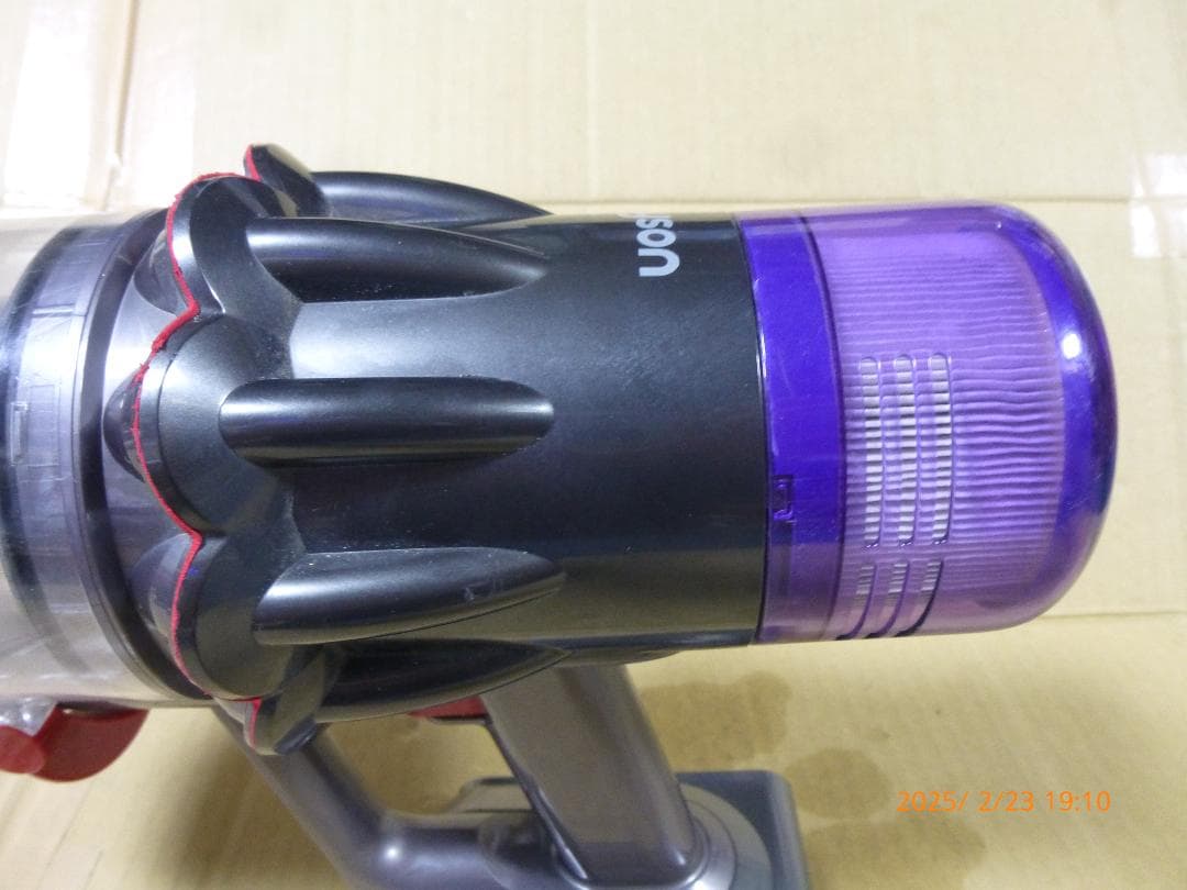 本日限り　ダイソンSV18　純正充電スタンド付き　エコモード43分　動作確認済み