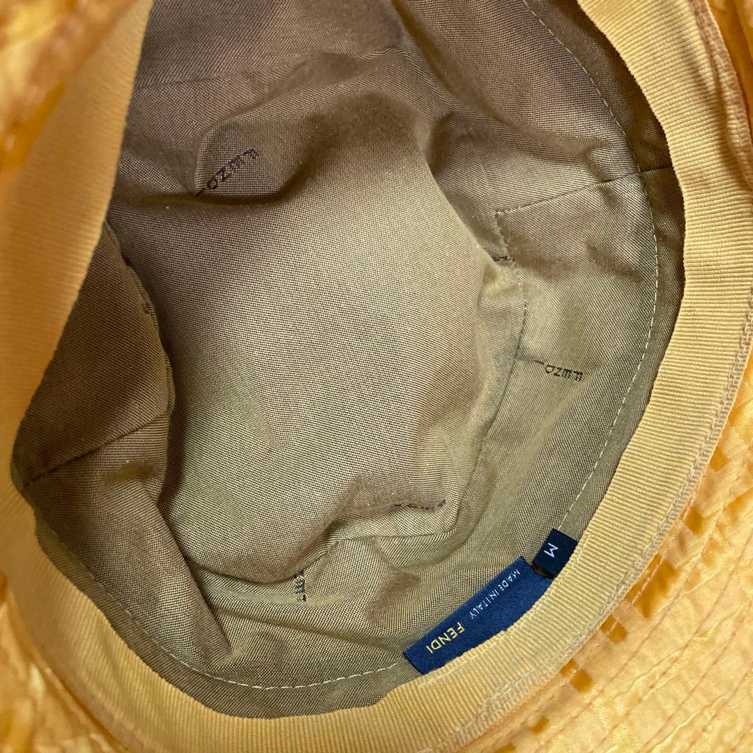 FENDI　ロゴ入りバケットハット Mサイズ 黄色