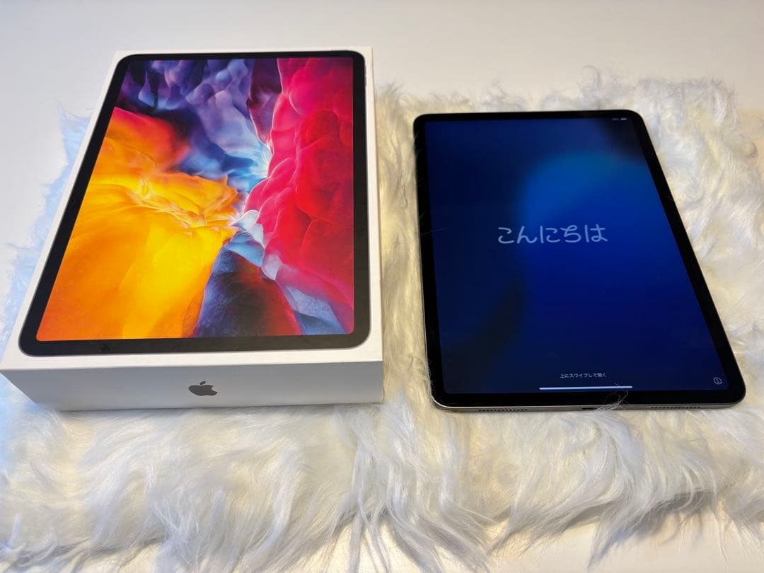iPad Pro （11インチ 第2世代 128GB)凹み