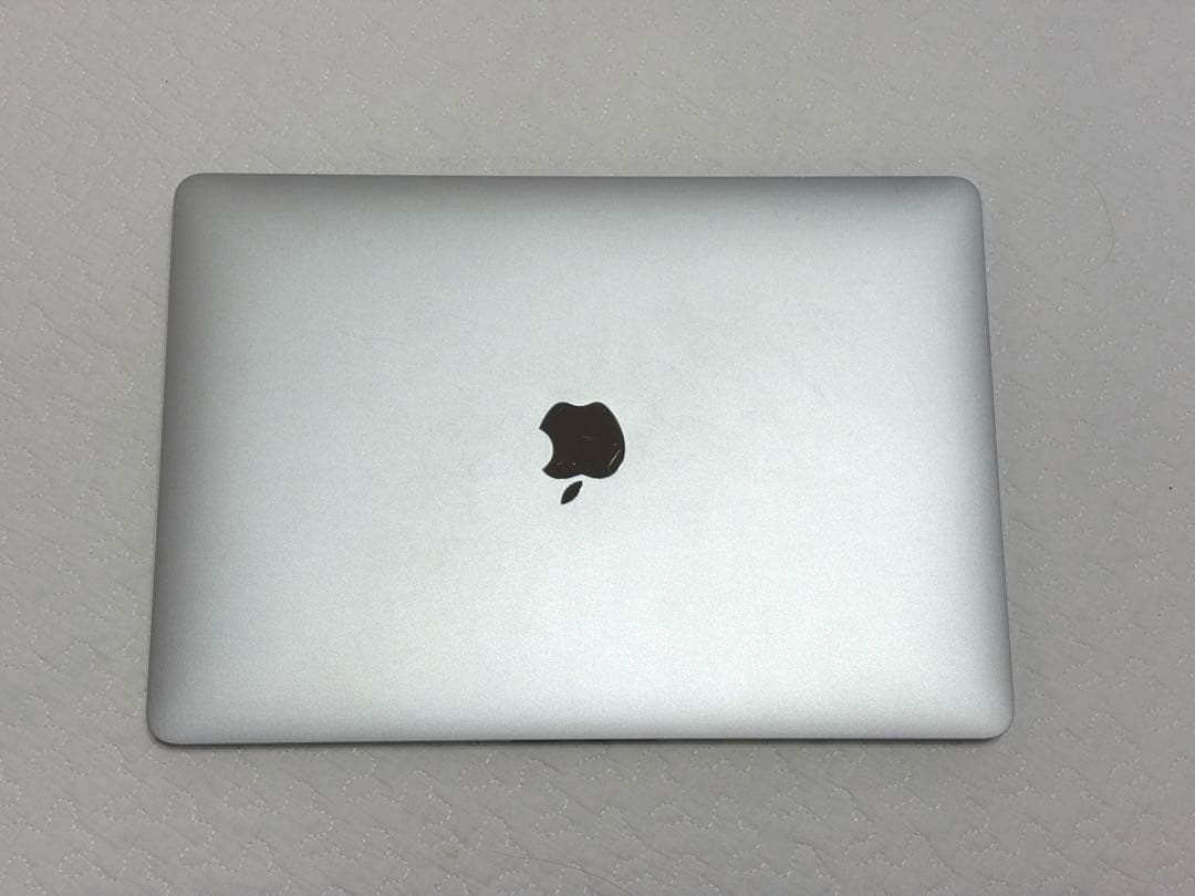 MacBook Air M1 13インチ 8GB 256GB【元箱・付属品あり】