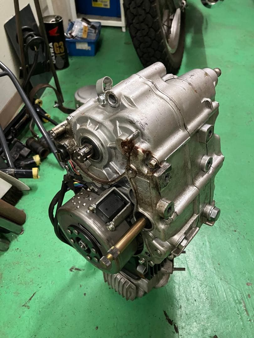 ホンダ　カブ系　エンジン