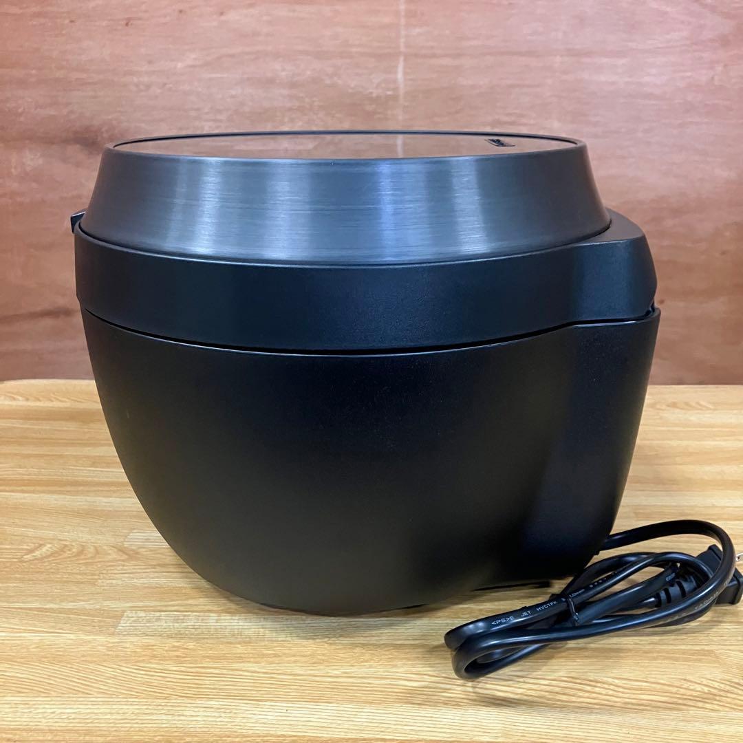 一都三県限定　配送設置無料　炊飯器　Panasonic Bistro 2023年