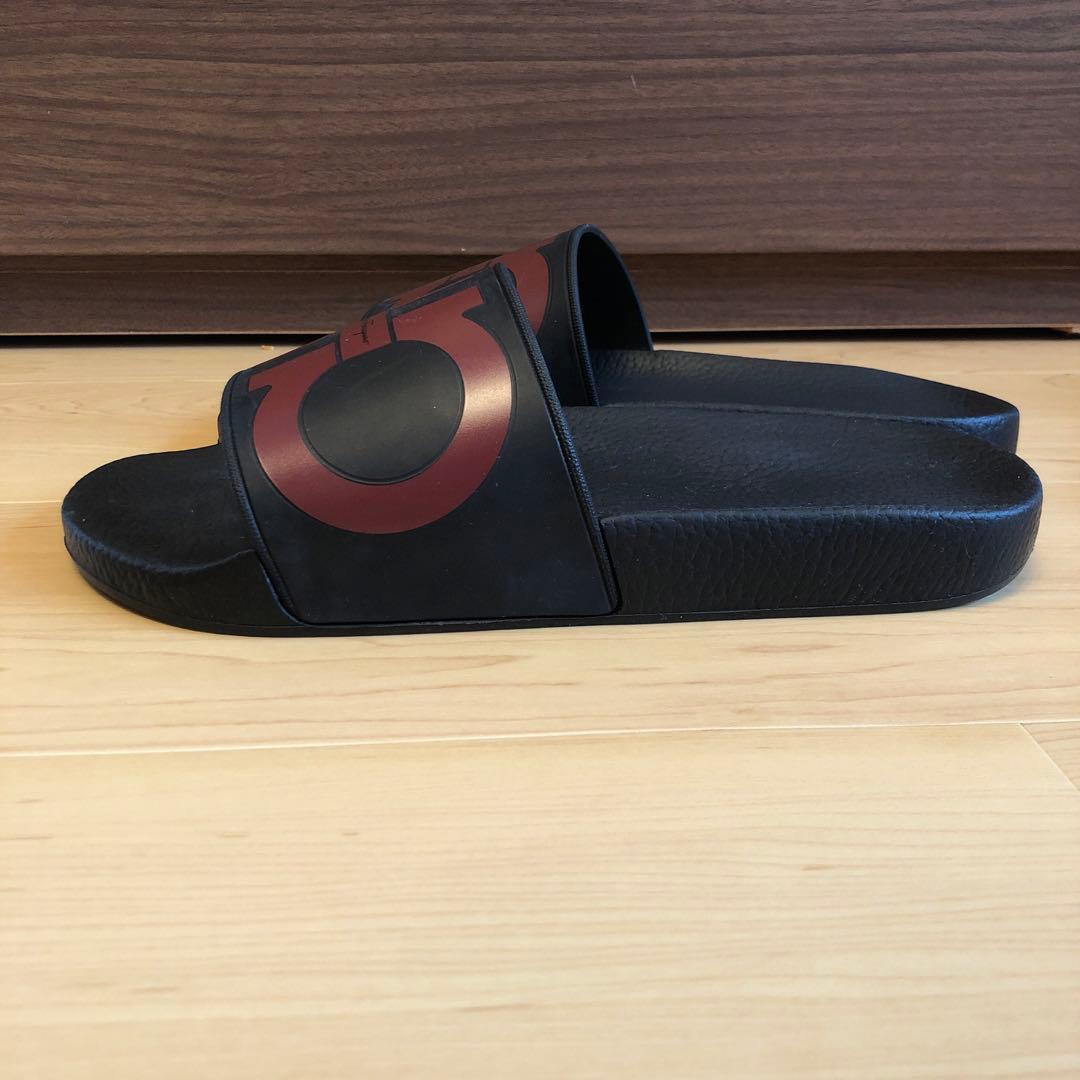 【新品未使用】フェラガモ　GROOVE ラバーサンダル　サイズ7