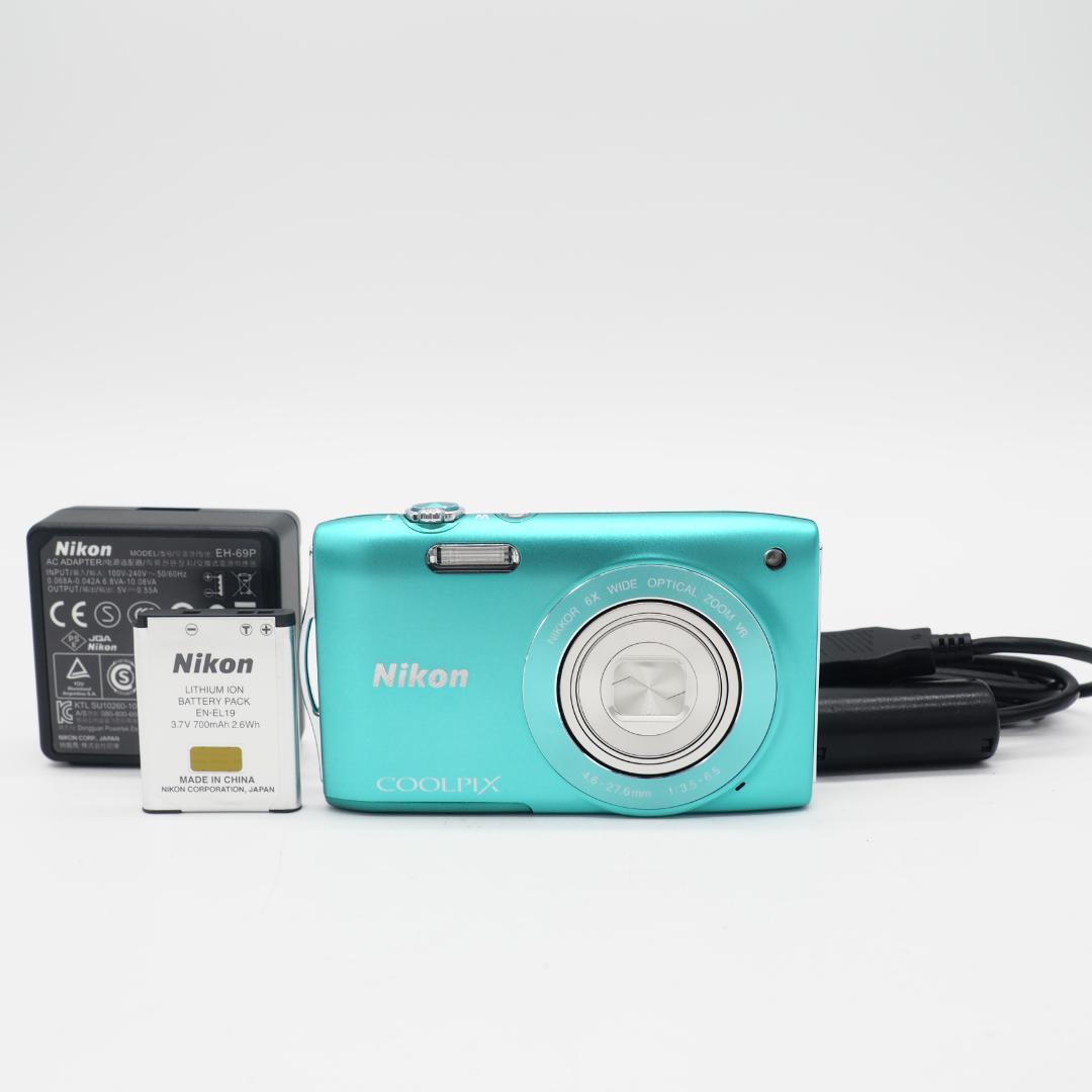 NIKON COOLPIX S3300 コンパクトデジタルカメラ