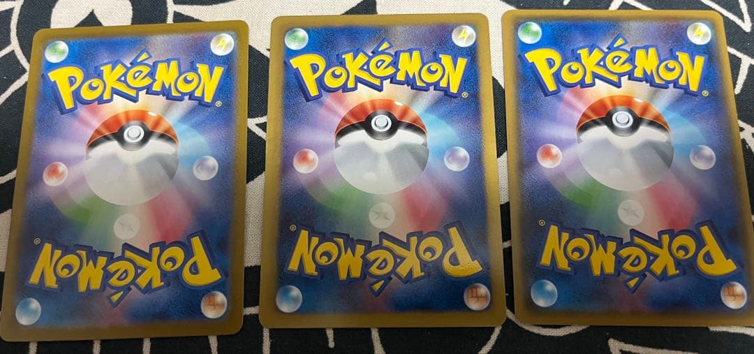 ポケモンカード　ピカチュウ18枚セット