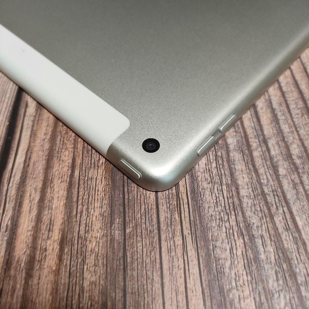 apple iPad 第8世代 128GB SIMフリー 美品