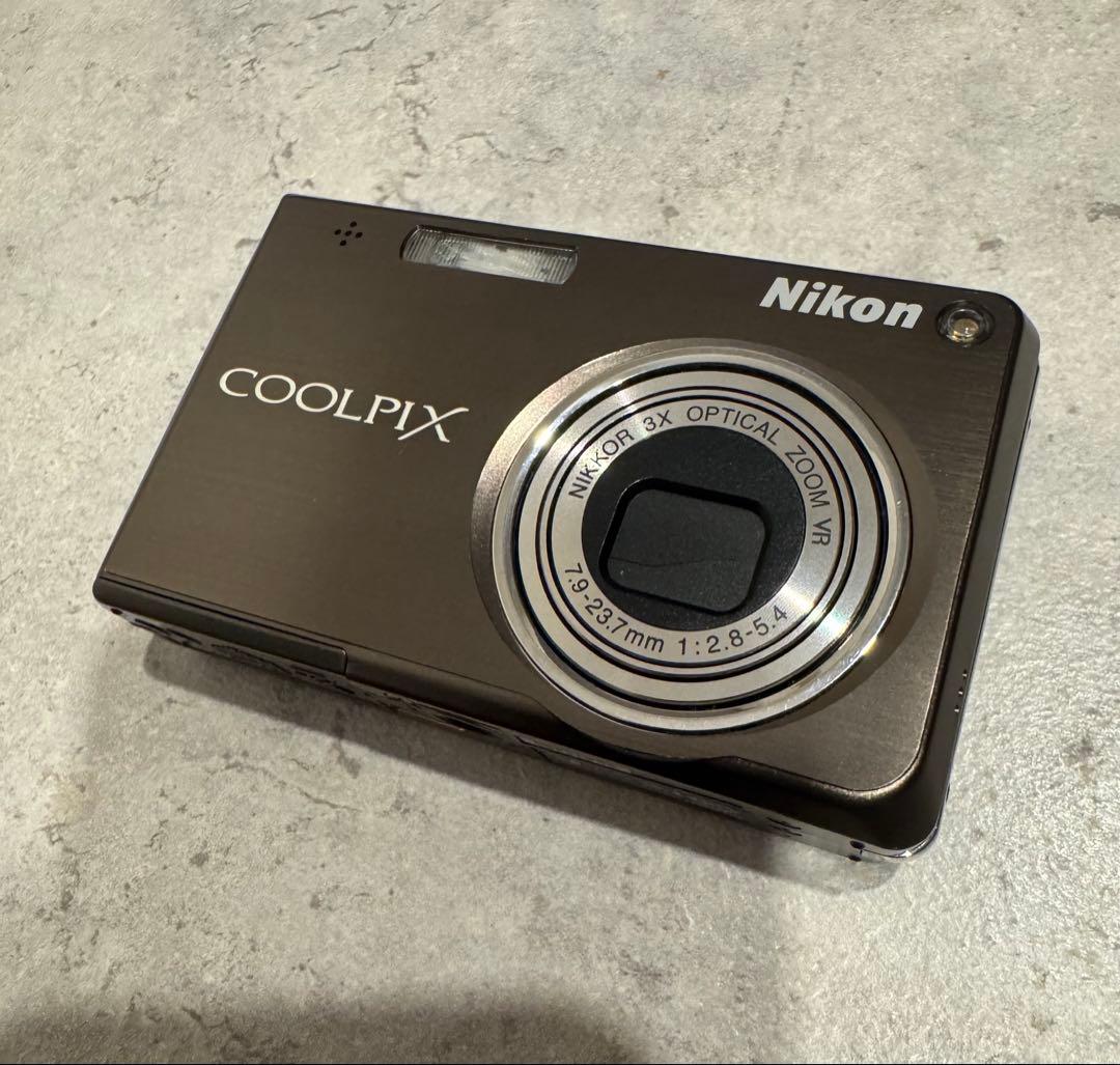 美品＊Nikon COOLPIX S700 ブラウン
