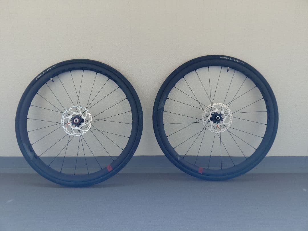 fulcrum Racing 4 DB Pirelli P7 Sport 前後