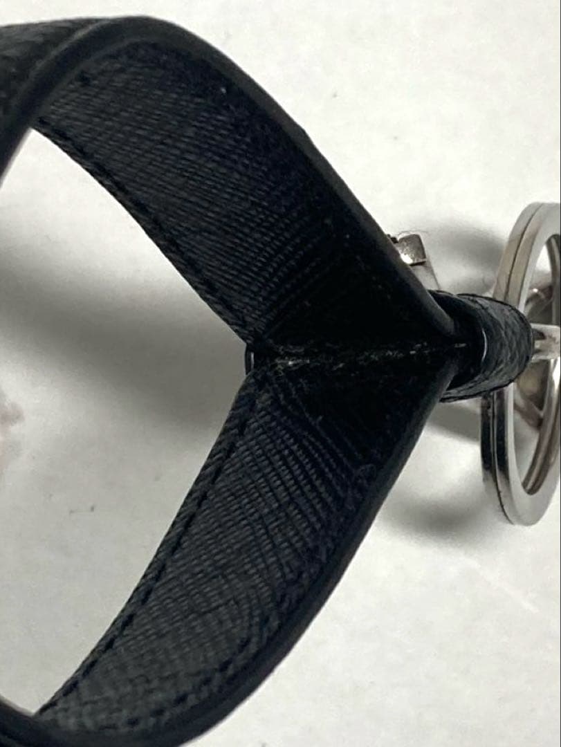 PRADA プラダ　サフィアーノ　シルバー金具　キーホルダー　キーリング