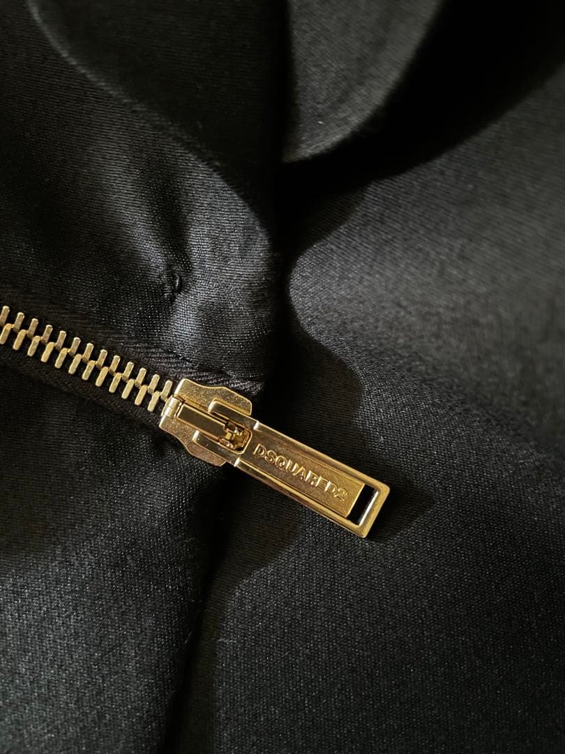 ☆新品同様☆大変お洒落なDSQUARED2 ブラック テーラードジャケット 38